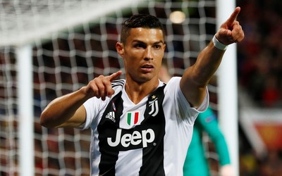 9D体育独家-三笘薰连线队友美如画