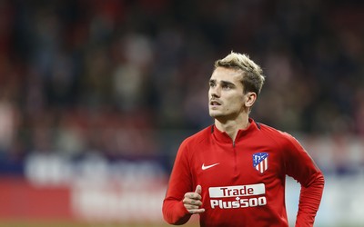 9D体育精华-佩里西奇这传球穿透防线